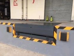 주문 커스터마이징 할 수있는 견고한 수압 도크 레벨러 안전 효율 online manufacture