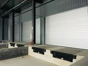 주문 Hydraulic Dock Leveler with CPU Control System Fault Diagnostics and Dynamic Load 6.8 Tons online manufacture